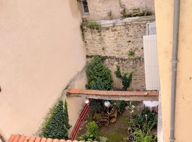 Le Saint-georges * فيلفرانش-دي-رويرغ